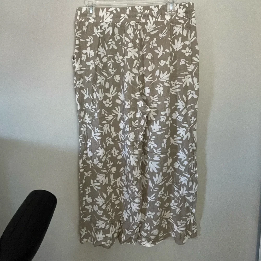 Beachy Matching Set - Picture 2 of 6